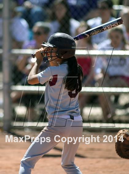Thumbnail 2 in Desert View vs Sabino (Tucson High Badger Invitational) photogallery.