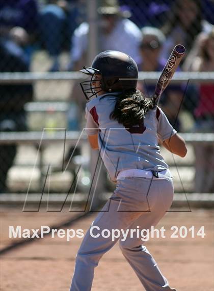 Thumbnail 2 in Desert View vs Sabino (Tucson High Badger Invitational) photogallery.