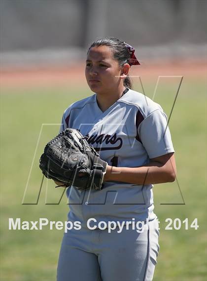 Thumbnail 2 in Desert View vs Sabino (Tucson High Badger Invitational) photogallery.