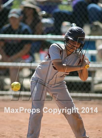Thumbnail 1 in Desert View vs Sabino (Tucson High Badger Invitational) photogallery.