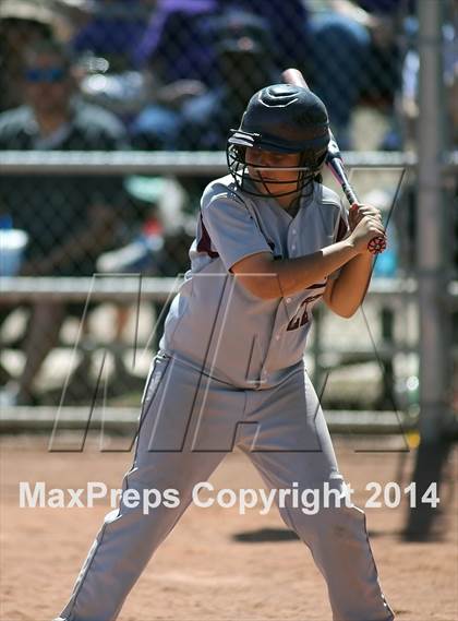Thumbnail 3 in Desert View vs Sabino (Tucson High Badger Invitational) photogallery.
