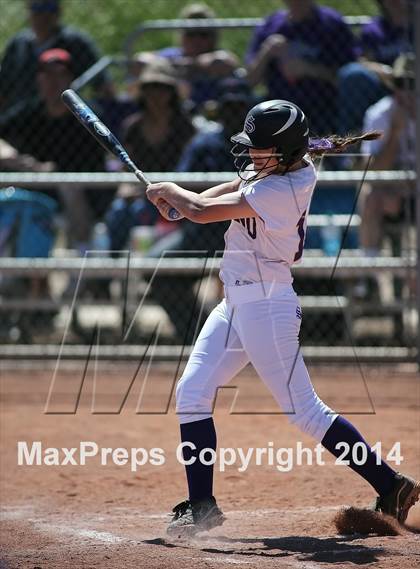 Thumbnail 1 in Desert View vs Sabino (Tucson High Badger Invitational) photogallery.