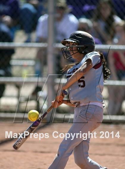 Thumbnail 1 in Desert View vs Sabino (Tucson High Badger Invitational) photogallery.