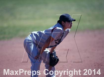 Thumbnail 3 in Desert View vs Sabino (Tucson High Badger Invitational) photogallery.