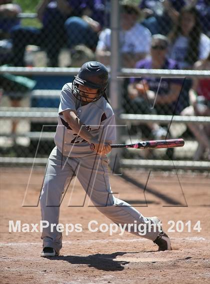 Thumbnail 3 in Desert View vs Sabino (Tucson High Badger Invitational) photogallery.