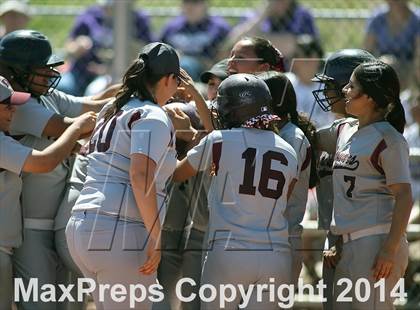 Thumbnail 2 in Desert View vs Sabino (Tucson High Badger Invitational) photogallery.
