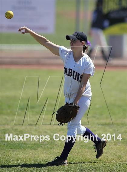 Thumbnail 1 in Desert View vs Sabino (Tucson High Badger Invitational) photogallery.
