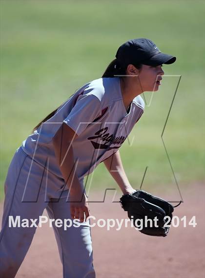 Thumbnail 1 in Desert View vs Sabino (Tucson High Badger Invitational) photogallery.