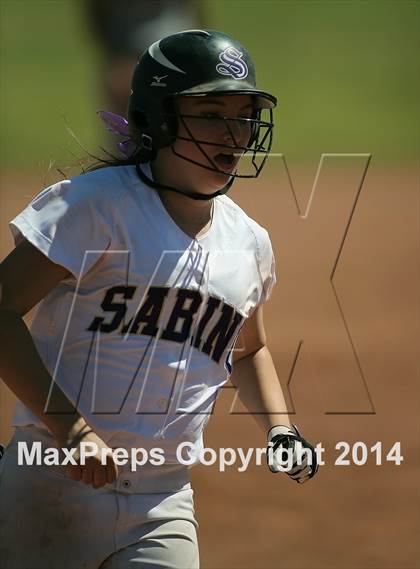 Thumbnail 3 in Desert View vs Sabino (Tucson High Badger Invitational) photogallery.