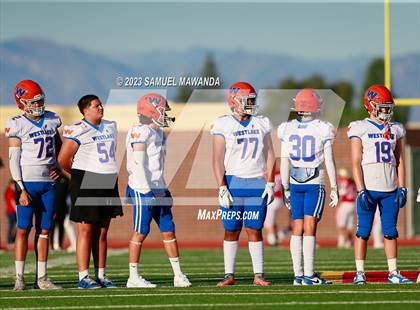 Thumbnail 3 in   Westlake @ Taft photogallery.