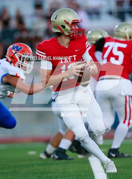 Thumbnail 2 in   Westlake @ Taft photogallery.