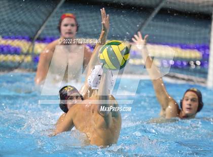 Thumbnail 2 in Bishop's vs. La Jolla (CIF SDS Open Division Final) photogallery.