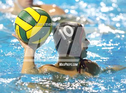 Thumbnail 2 in Bishop's vs. La Jolla (CIF SDS Open Division Final) photogallery.