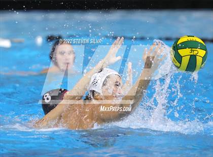 Thumbnail 2 in Bishop's vs. La Jolla (CIF SDS Open Division Final) photogallery.