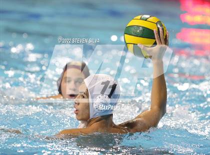 Thumbnail 2 in Bishop's vs. La Jolla (CIF SDS Open Division Final) photogallery.