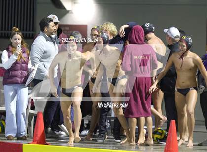 Thumbnail 2 in Bishop's vs. La Jolla (CIF SDS Open Division Final) photogallery.