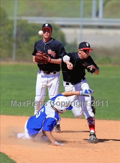 Thumbnail 2 in Santa Fe Christian vs San Diego (City Conference Tournament) photogallery.