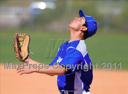 Thumbnail 2 in Santa Fe Christian vs San Diego (City Conference Tournament) photogallery.