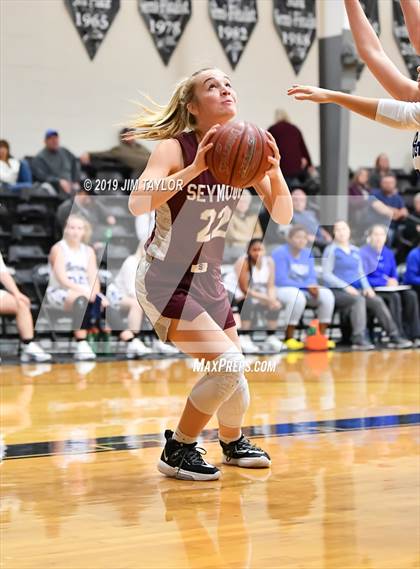 Thumbnail 2 in Seymour vs City View (PK Lake Basketball Tournament) photogallery.