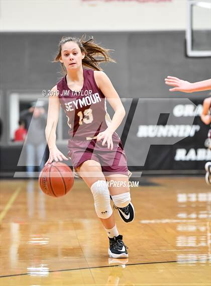 Thumbnail 2 in Seymour vs City View (PK Lake Basketball Tournament) photogallery.