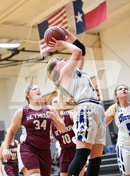 Thumbnail 1 in Seymour vs City View (PK Lake Basketball Tournament) photogallery.