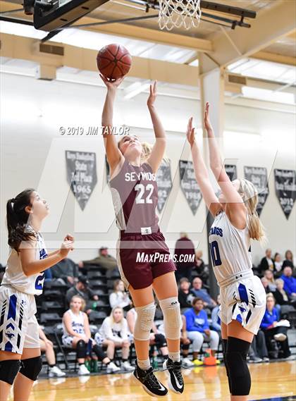 Thumbnail 1 in Seymour vs City View (PK Lake Basketball Tournament) photogallery.