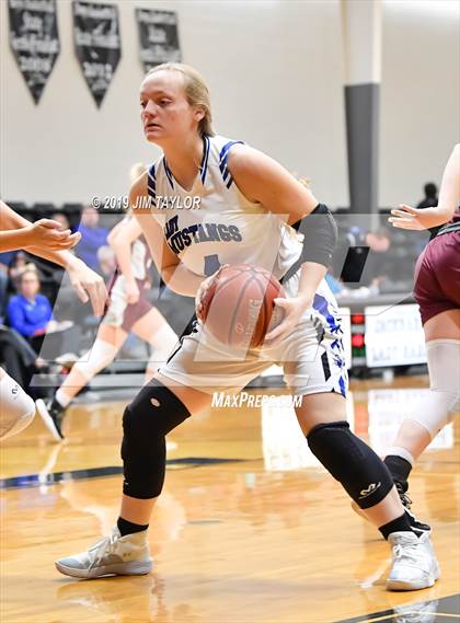 Thumbnail 2 in Seymour vs City View (PK Lake Basketball Tournament) photogallery.