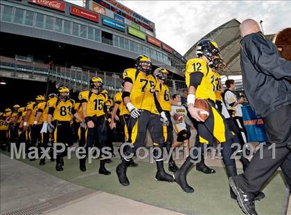 Thumbnail 2 in Del Oro vs. Helix (CIF State D2 Final) photogallery.