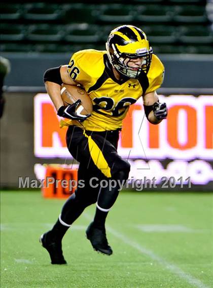 Thumbnail 2 in Del Oro vs. Helix (CIF State D2 Final) photogallery.