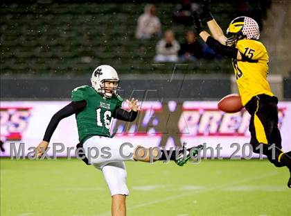 Thumbnail 3 in Del Oro vs. Helix (CIF State D2 Final) photogallery.