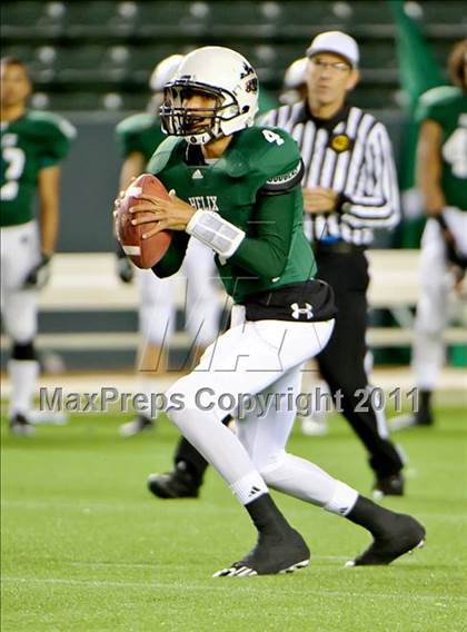 Thumbnail 1 in Del Oro vs. Helix (CIF State D2 Final) photogallery.