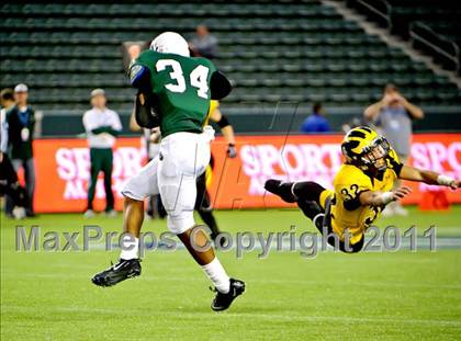 Thumbnail 3 in Del Oro vs. Helix (CIF State D2 Final) photogallery.