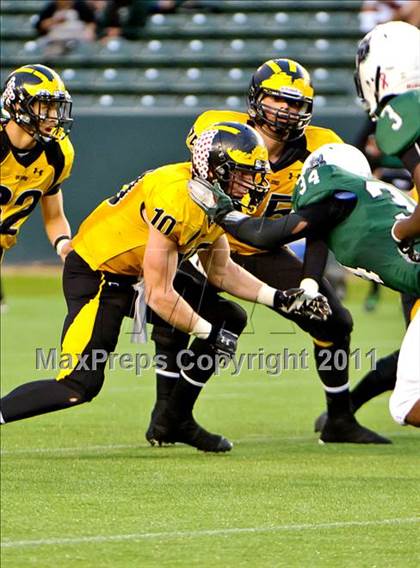 Thumbnail 3 in Del Oro vs. Helix (CIF State D2 Final) photogallery.