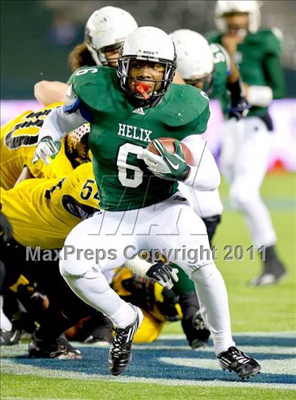 Thumbnail 2 in Del Oro vs. Helix (CIF State D2 Final) photogallery.