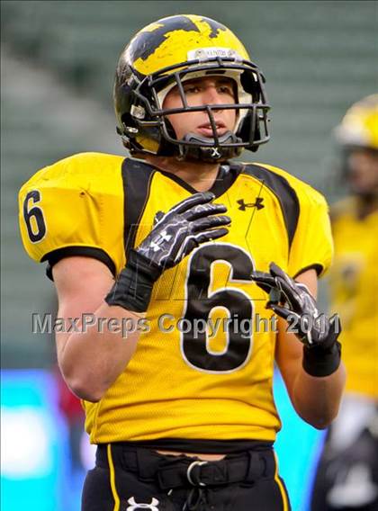 Thumbnail 1 in Del Oro vs. Helix (CIF State D2 Final) photogallery.