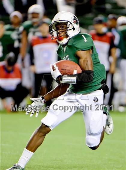 Thumbnail 2 in Del Oro vs. Helix (CIF State D2 Final) photogallery.