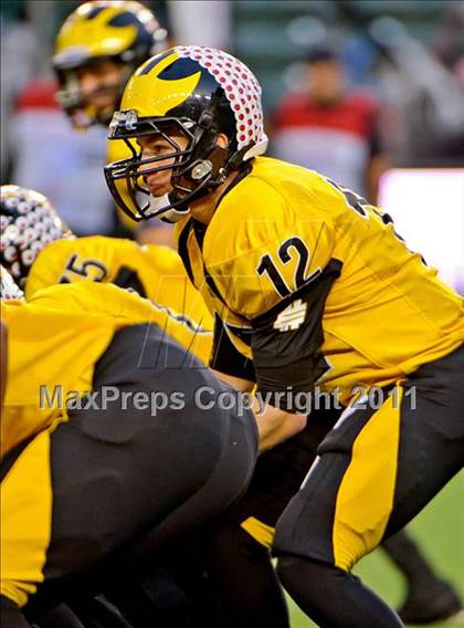Thumbnail 2 in Del Oro vs. Helix (CIF State D2 Final) photogallery.