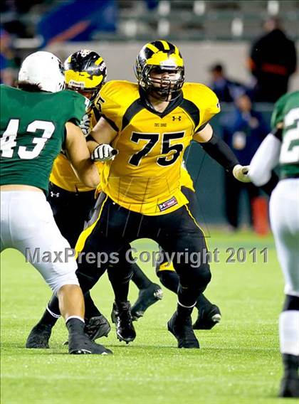 Thumbnail 1 in Del Oro vs. Helix (CIF State D2 Final) photogallery.