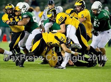 Thumbnail 2 in Del Oro vs. Helix (CIF State D2 Final) photogallery.