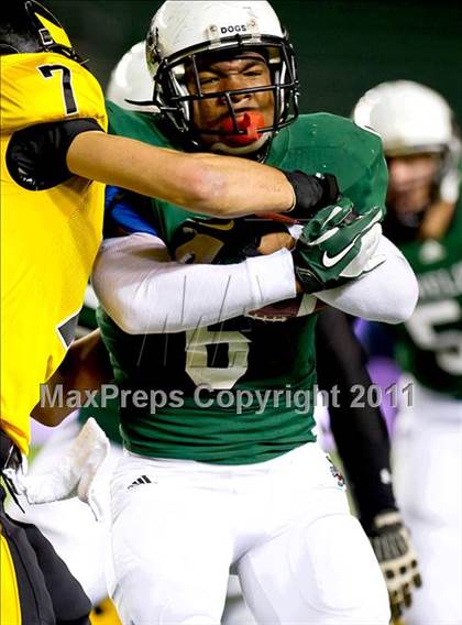 Thumbnail 3 in Del Oro vs. Helix (CIF State D2 Final) photogallery.