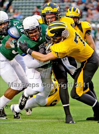 Thumbnail 3 in Del Oro vs. Helix (CIF State D2 Final) photogallery.