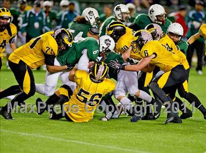 Thumbnail 1 in Del Oro vs. Helix (CIF State D2 Final) photogallery.