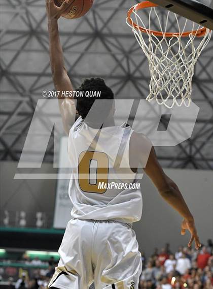 Thumbnail 2 in Mater Dei @ Bishop Montgomery (CIF State Open SoCal Regional Final) photogallery.
