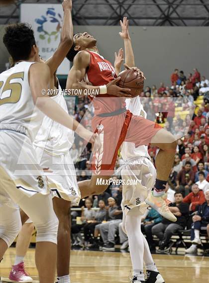 Thumbnail 3 in Mater Dei @ Bishop Montgomery (CIF State Open SoCal Regional Final) photogallery.