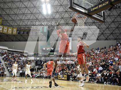Thumbnail 2 in Mater Dei @ Bishop Montgomery (CIF State Open SoCal Regional Final) photogallery.