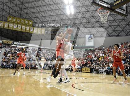 Thumbnail 1 in Mater Dei @ Bishop Montgomery (CIF State Open SoCal Regional Final) photogallery.