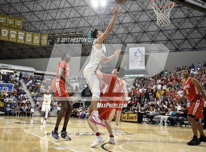 Thumbnail 3 in Mater Dei @ Bishop Montgomery (CIF State Open SoCal Regional Final) photogallery.