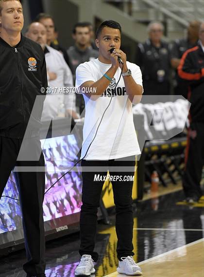 Thumbnail 3 in Mater Dei @ Bishop Montgomery (CIF State Open SoCal Regional Final) photogallery.