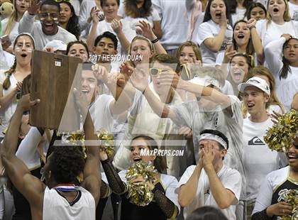 Thumbnail 2 in Mater Dei @ Bishop Montgomery (CIF State Open SoCal Regional Final) photogallery.