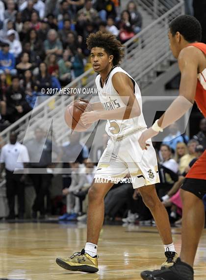 Thumbnail 3 in Mater Dei @ Bishop Montgomery (CIF State Open SoCal Regional Final) photogallery.
